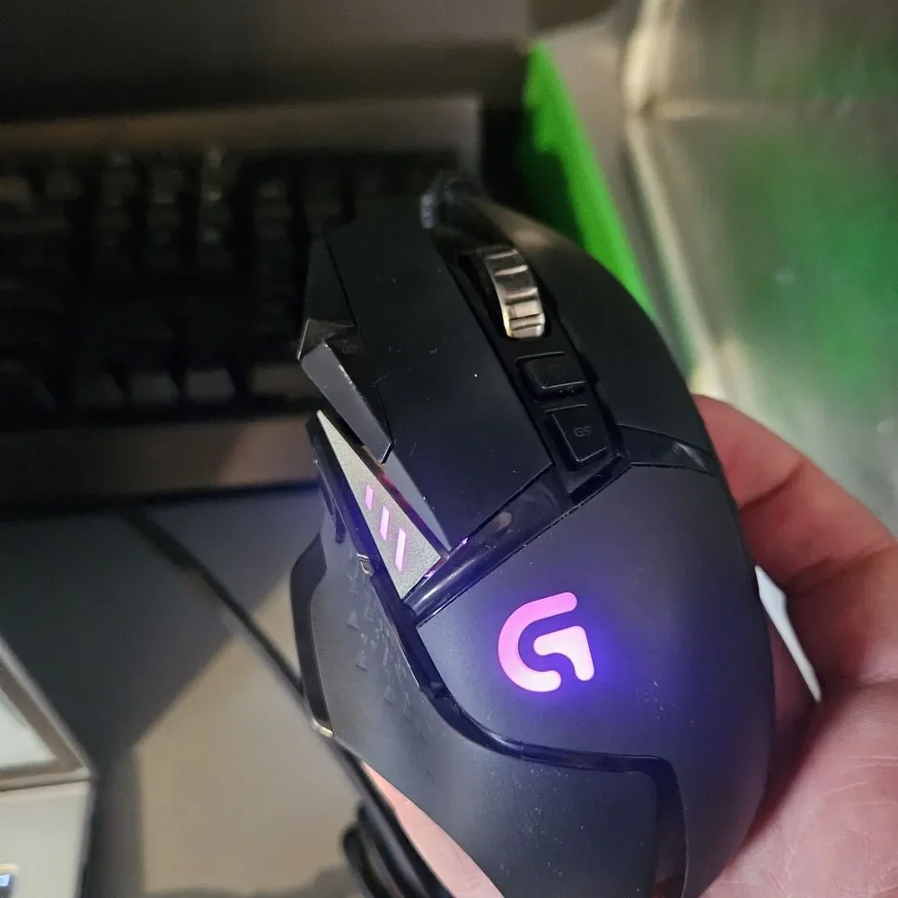 Razer BlackWidow Elite Mechanical Gaming Keyboard W Logitech G502 Mouse Tested